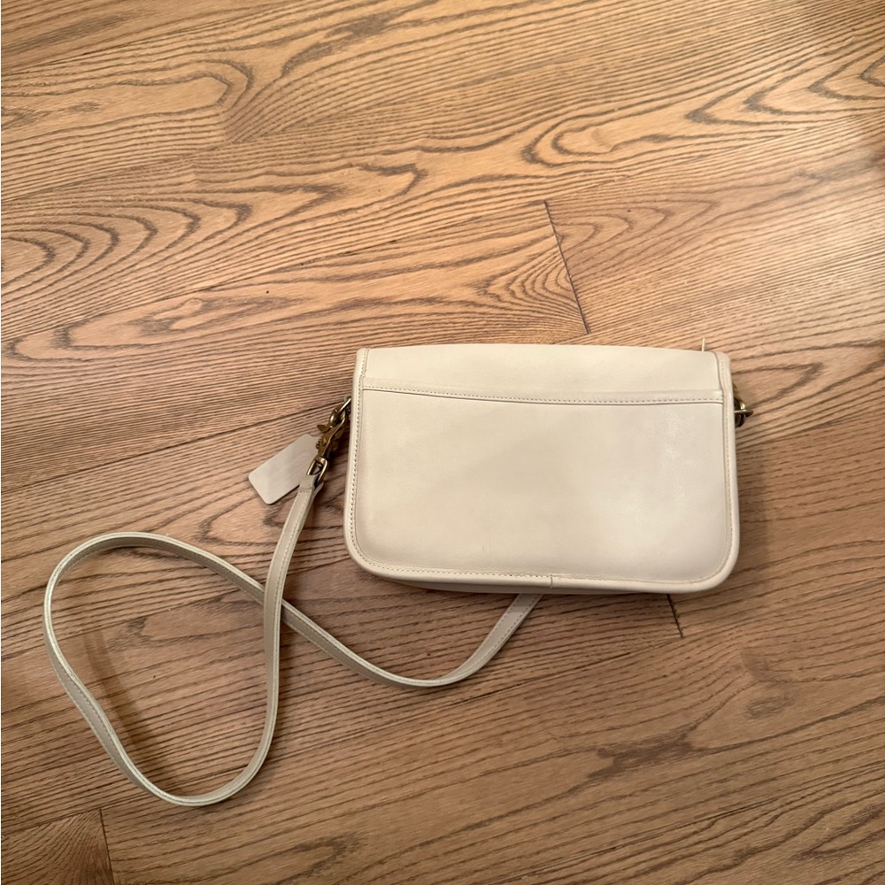 Vintage Coach white leather 9755 Crossbody Bag penny pocket purse - Picture 7 of 8